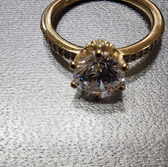 Pandora Clear Sparkling Crown Solitaire Ring - Picture 3 of 12